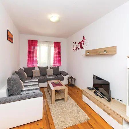 Gorgeous In Kastel Stari Casa vacanze Kaštela