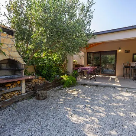 Gorgeous In Kastel Stari * Kaštela